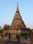 Wat Chang Lom.JPG (71 KB)